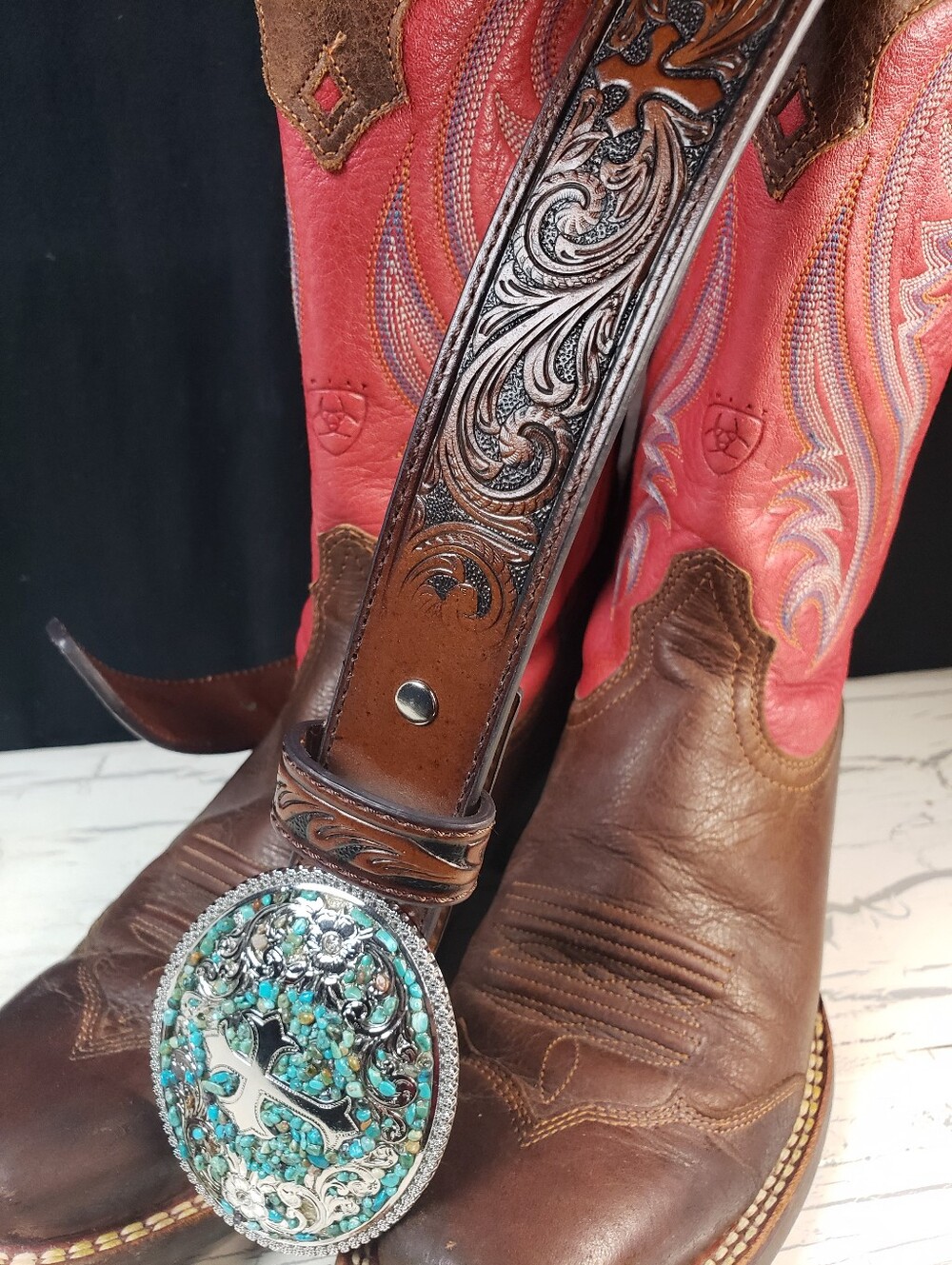 Blazin' Roxx/ Nocona Turquoise Stone Cross Cowboy Belt in size 28 - Picture 4 of 13